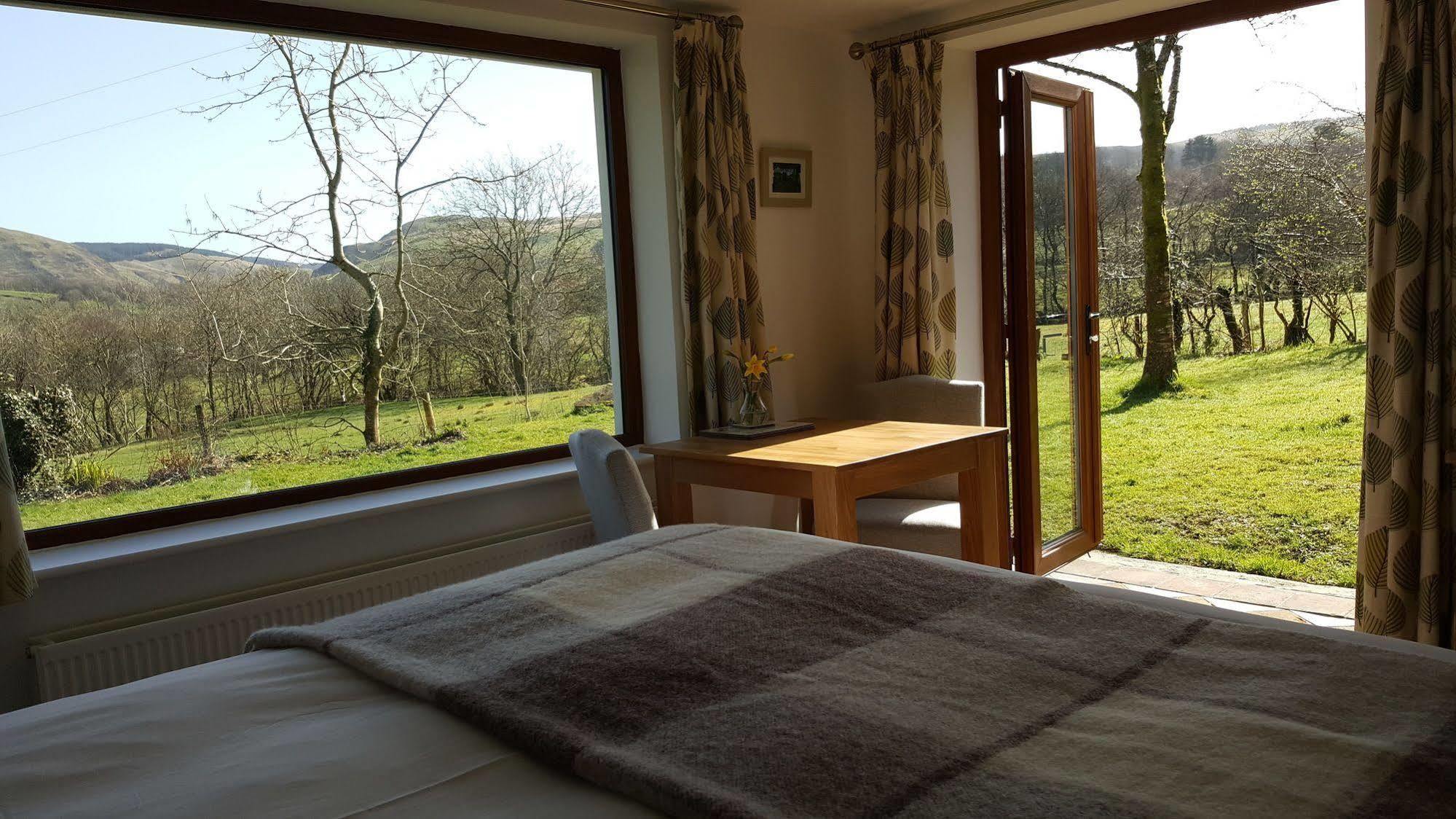 Nant Yr Onnen B&B And Holiday Cottage Tregaron Εξωτερικό φωτογραφία